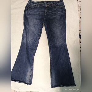 Apt 9 Womens Modern Fit Bootcut Jeans Size 18